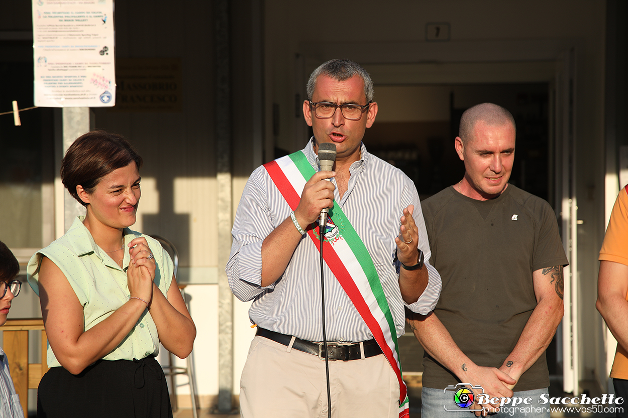 VBS_5391 - Inaugurazione Pizzeria 'Il crìscito'.jpg